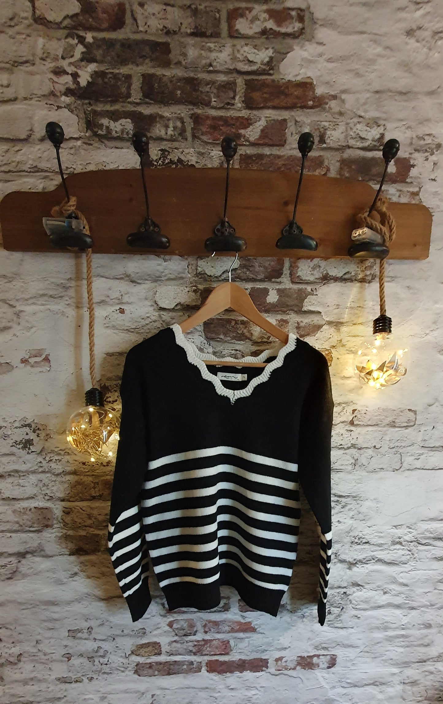 Pull marinière col V