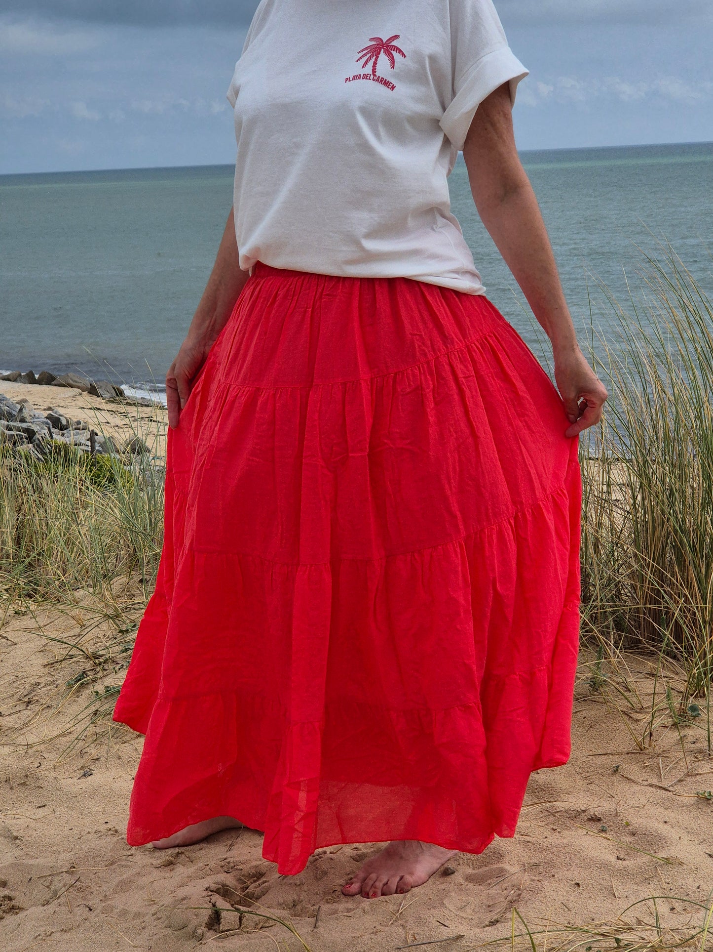 Jupe longue rouge en voile de coton