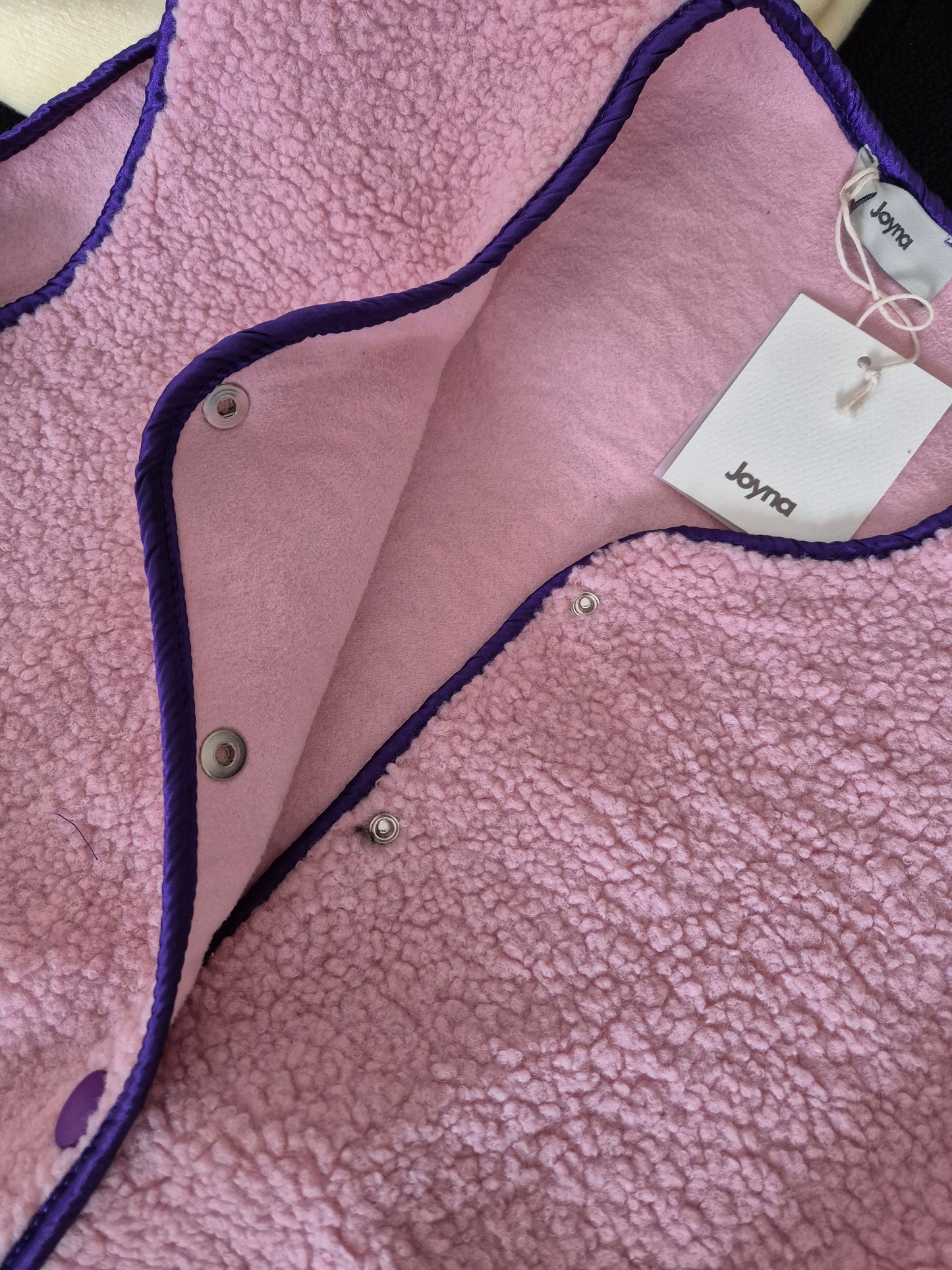 Gilet rose pastel sans manches