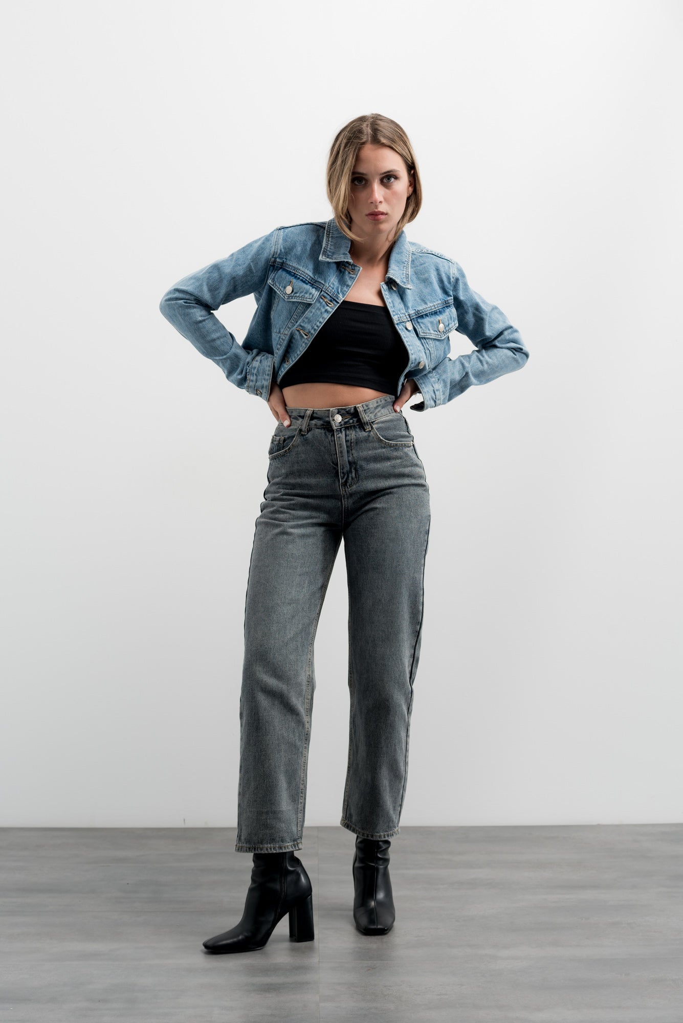 Jeans hi rise slim fit
