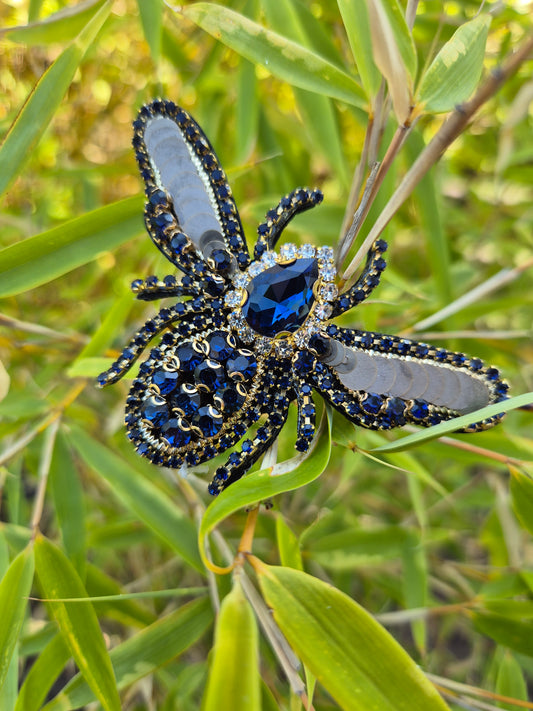 Broche scarabée bleu/doré