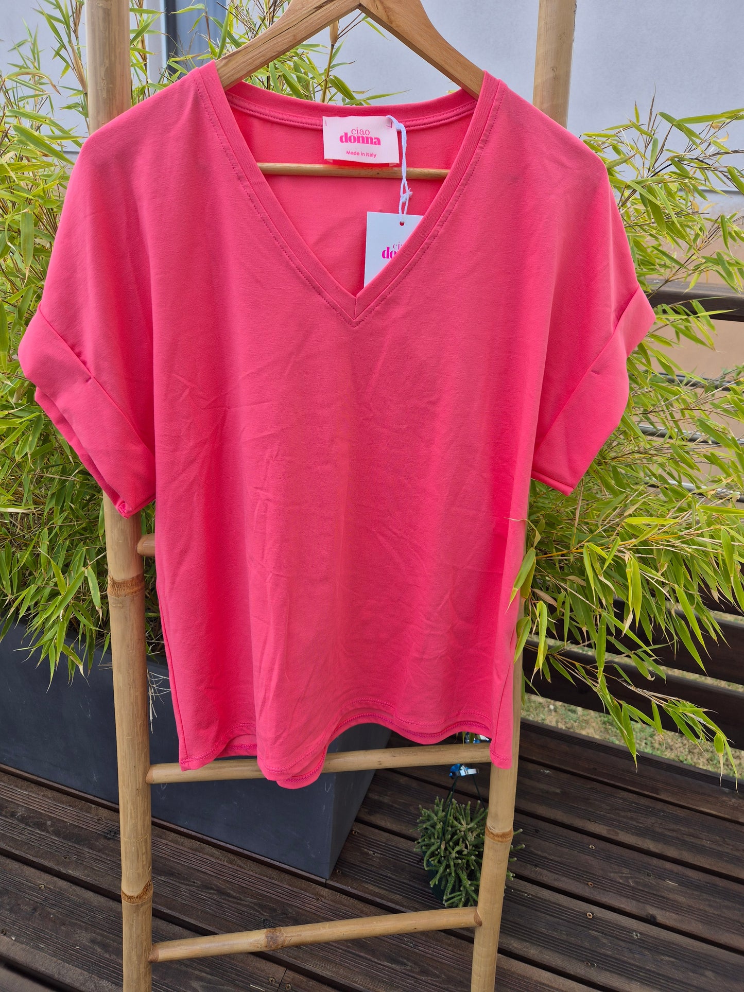 T-shirt col V rose