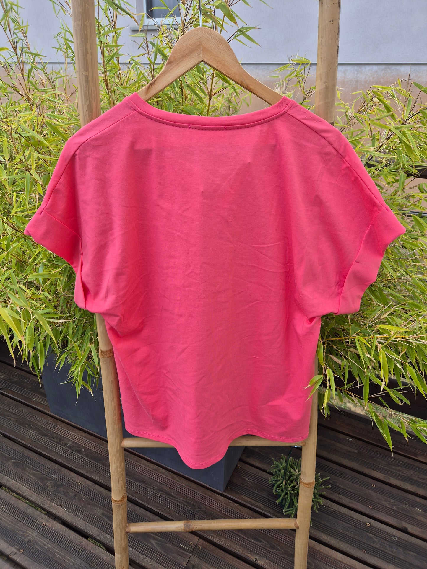 T-shirt col V rose