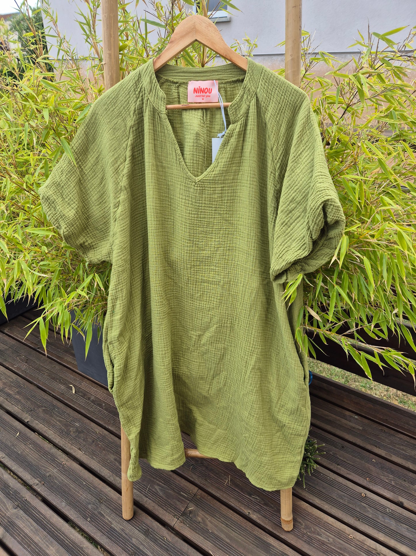 Robe courte vert olive